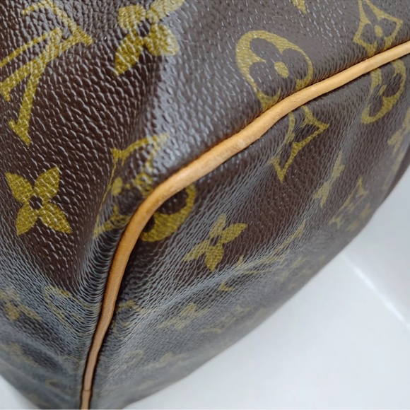 Louis Vuitton Keepall 55 - Picture 7 of 8